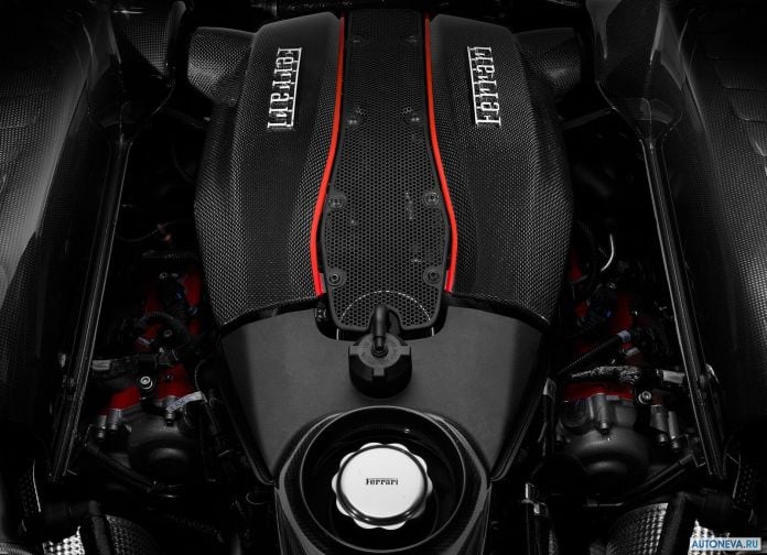 2019 Ferrari 488 Pista - фотография 13 из 24