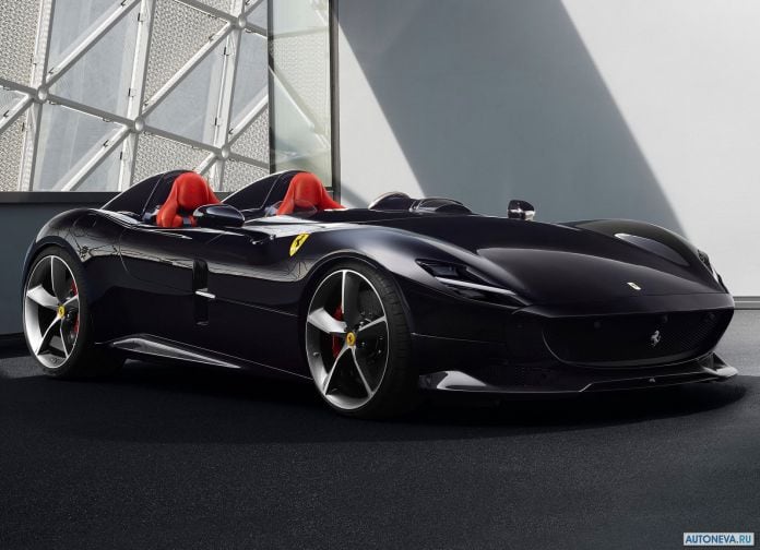 2019 Ferrari Monza SP2 - фотография 1 из 6