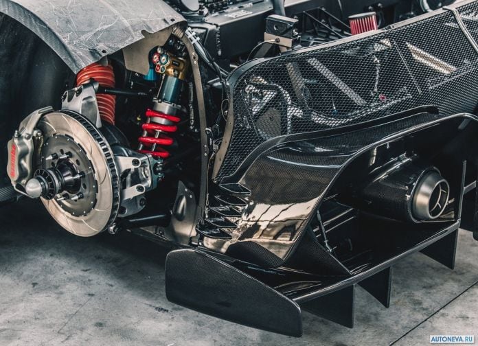 2019 Ferrari P80-C - фотография 13 из 24 2019 Ferrari P80-C - фотография 13 из 24