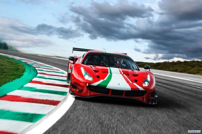 2020 Ferrari 488 GT3 Evo - фотография 1 из 9 2020 Ferrari 488 GT3 Evo - фотография 1 из 9