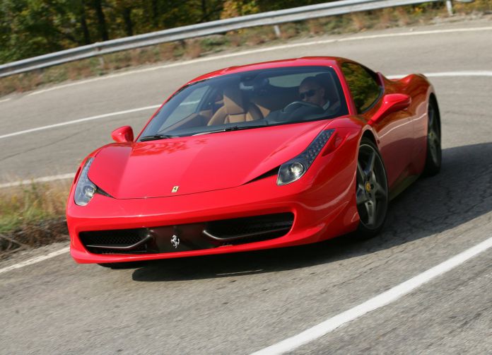 2011 Ferrari 458 Italia - фотография 4 из 31