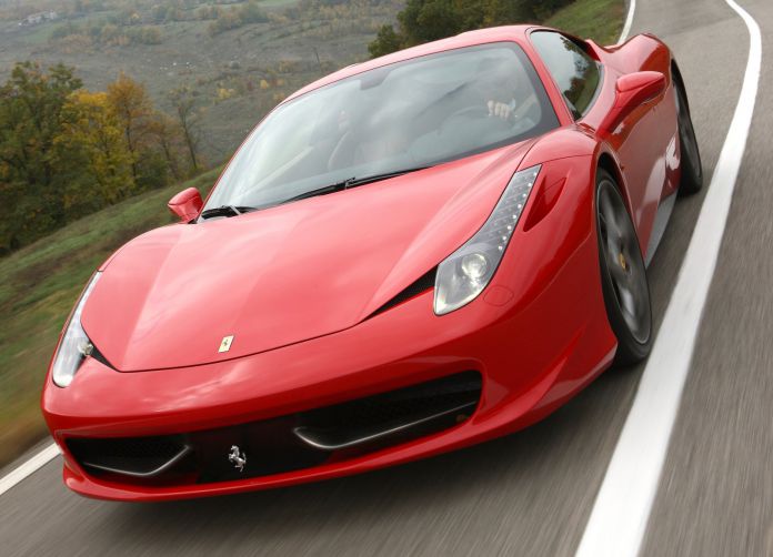 2011 Ferrari 458 Italia - фотография 5 из 31
