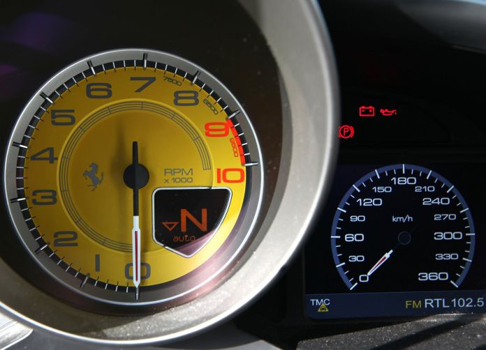 2011 Ferrari 458 Italia - фотография 22 из 31