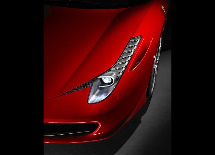 2011 Ferrari 458 Italia - фотография 31 из 31