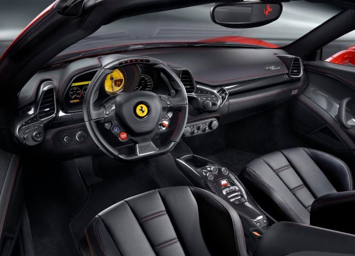 2013 Ferrari 458 Spider - фотография 29 из 44