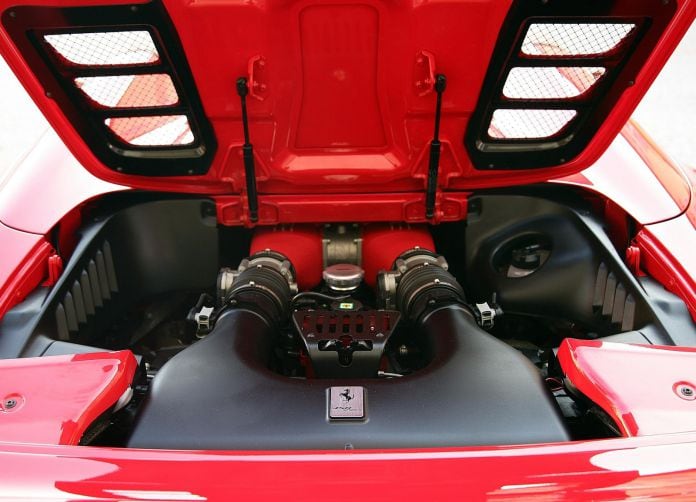 2013 Ferrari 458 Spider - фотография 42 из 44