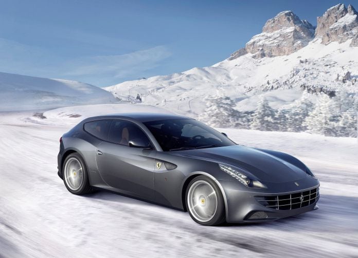 2012 Ferrari FF - фотография 4 из 32