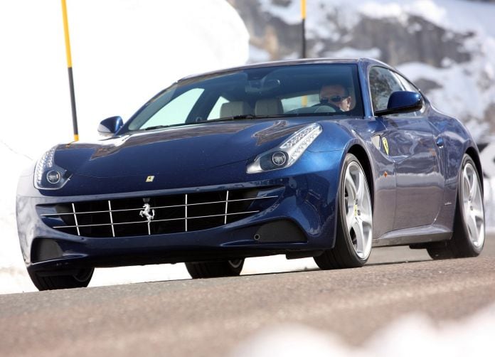 2015 Ferrari FF Blue - фотография 1 из 13