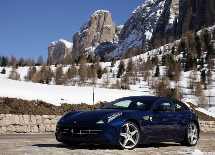 2015 Ferrari FF Blue - фотография 3 из 13