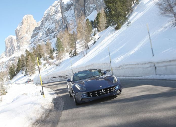 2015 Ferrari FF Blue - фотография 4 из 13