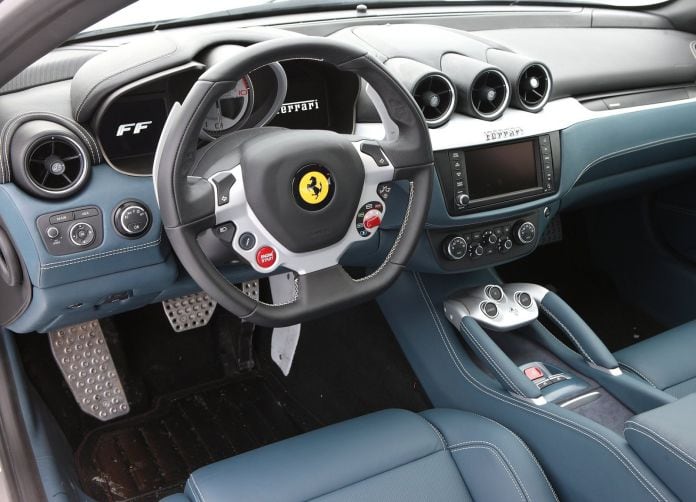 2015 Ferrari FF Silver - фотография 8 из 16