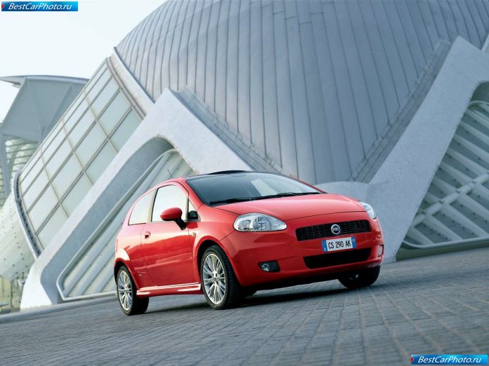 2005 Fiat Grande Punto - фотография 3 из 52 2005 Fiat Grande Punto - фотография 3 из 52