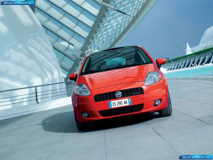 2005 Fiat Grande Punto - фотография 6 из 52