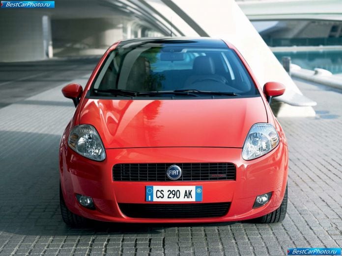 2005 Fiat Grande Punto - фотография 7 из 52