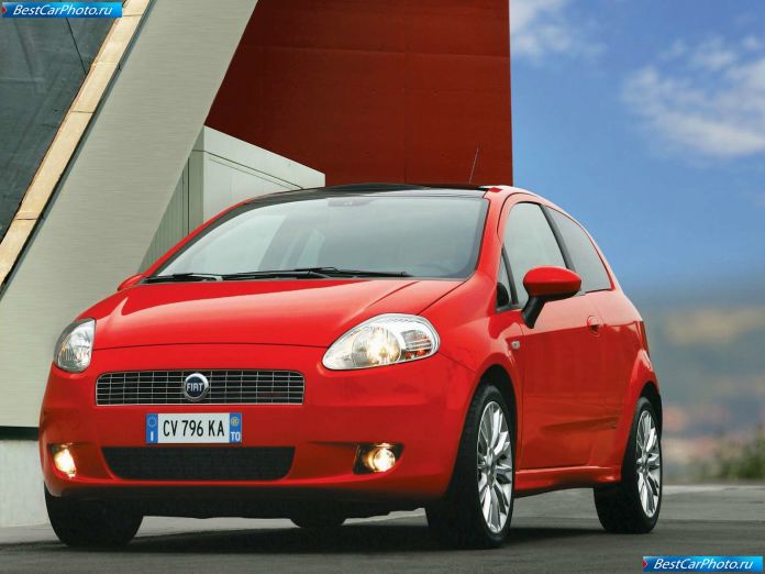 2005 Fiat Grande Punto - фотография 12 из 52 2005 Fiat Grande Punto - фотография 12 из 52