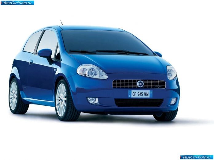 2005 Fiat Grande Punto - фотография 16 из 52
