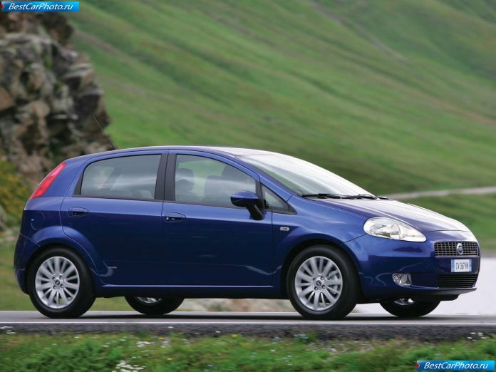 2005 Fiat Grande Punto - фотография 20 из 52