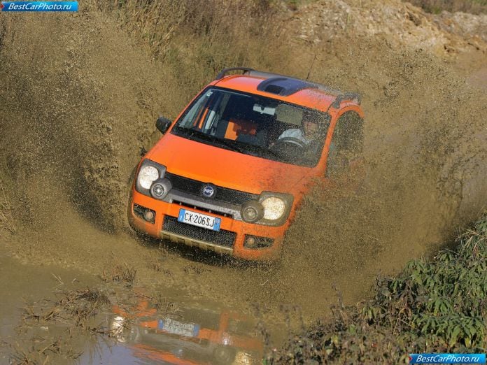 2006 Fiat Panda Cross - фотография 12 из 33 2006 Fiat Panda Cross - фотография 12 из 33