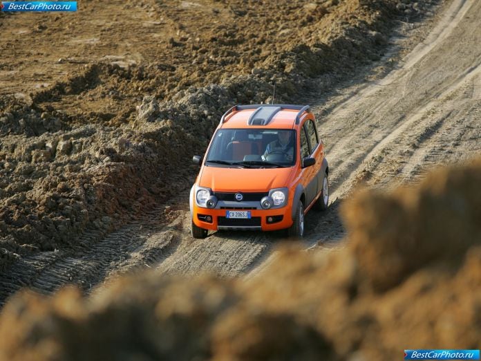 2006 Fiat Panda Cross - фотография 13 из 33 2006 Fiat Panda Cross - фотография 13 из 33