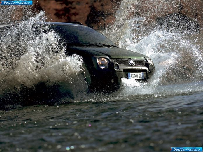 2006 Fiat Panda Cross - фотография 18 из 33 2006 Fiat Panda Cross - фотография 18 из 33