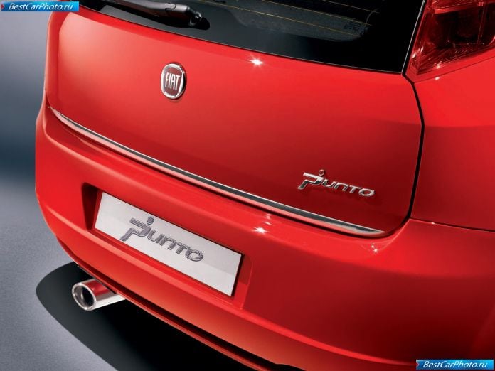 2008 Fiat Grande Punto - фотография 15 из 21
