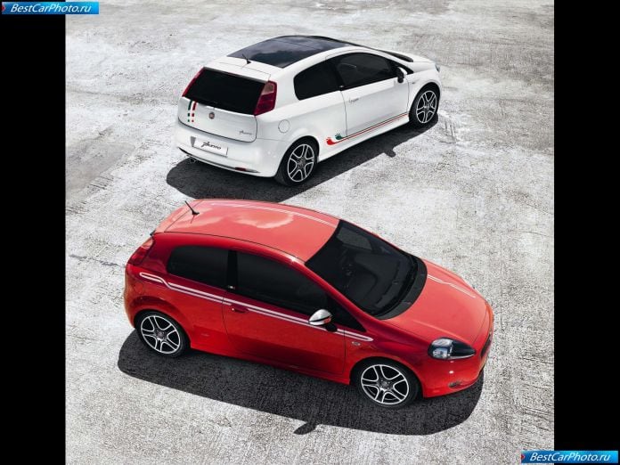 2008 Fiat Grande Punto - фотография 19 из 21