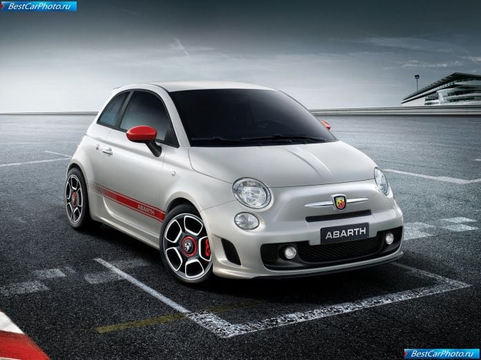 2009 Fiat 500 Abarth - фотография 2 из 48