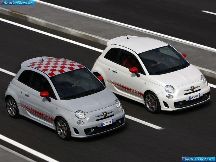 2009 Fiat 500 Abarth - фотография 19 из 48 2009 Fiat 500 Abarth - фотография 19 из 48