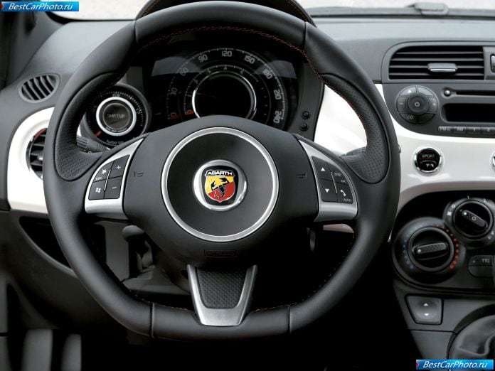 2009 Fiat 500 Abarth - фотография 42 из 48