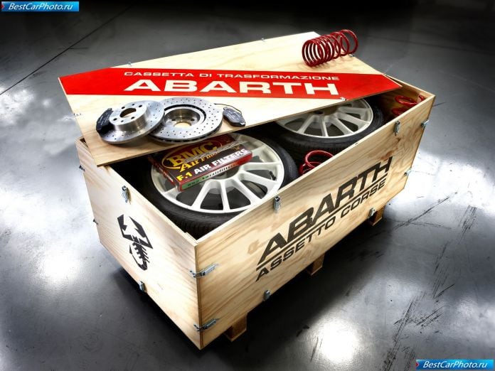 2009 Fiat 500 Abarth Esseesse - фотография 5 из 5