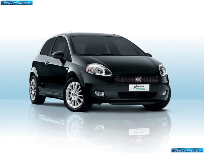 2009 Fiat Grande Punto Natural Power - фотография 3 из 31 2009 Fiat Grande Punto Natural Power - фотография 3 из 31