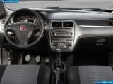 fiat_2009-grande_punto_natural_power_1600x1200_024.jpg