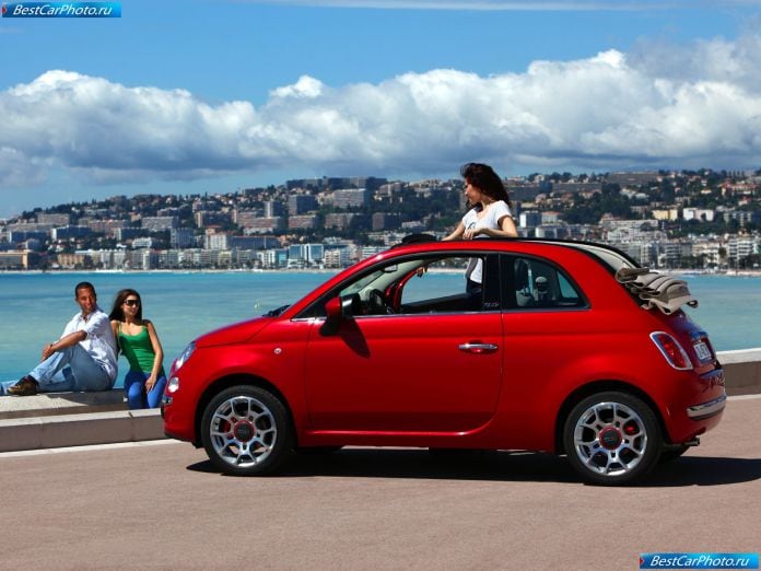 2010 Fiat 500c - фотография 43 из 116 2010 Fiat 500c - фотография 43 из 116
