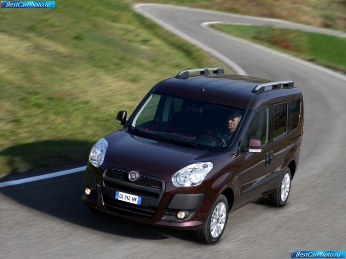 2010 Fiat Doblo - фотография 1 из 39