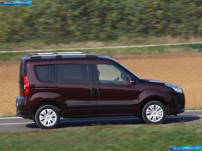 2010 Fiat Doblo - фотография 20 из 39