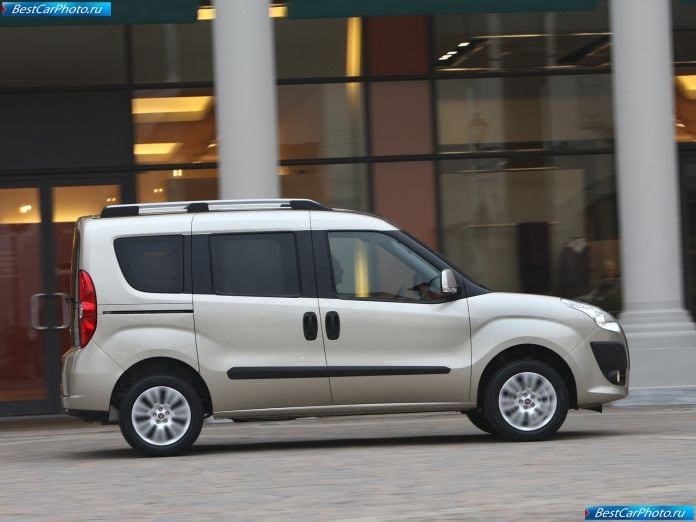 2010 Fiat Doblo - фотография 22 из 39