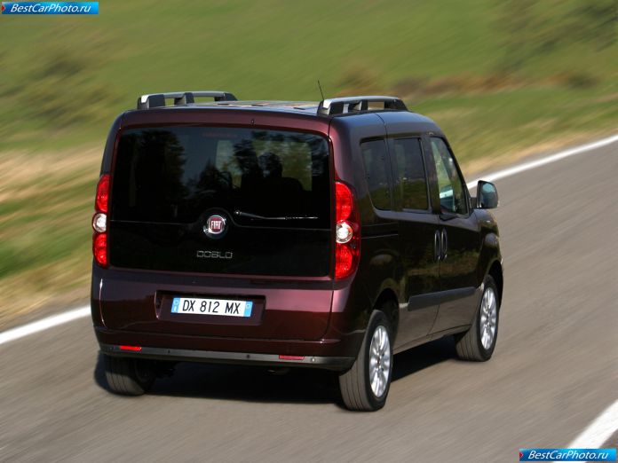 2010 Fiat Doblo - фотография 25 из 39
