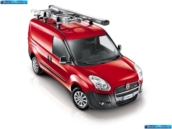 2010 Fiat Doblo Cargo - фотография 18 из 35