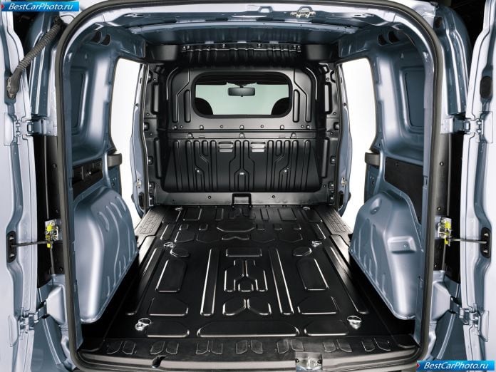 2010 Fiat Doblo Cargo - фотография 30 из 35