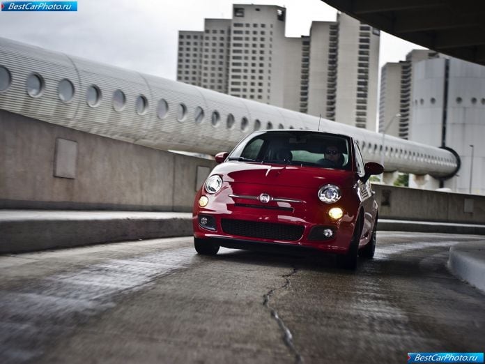 2011 Fiat 500 Sport - фотография 6 из 24