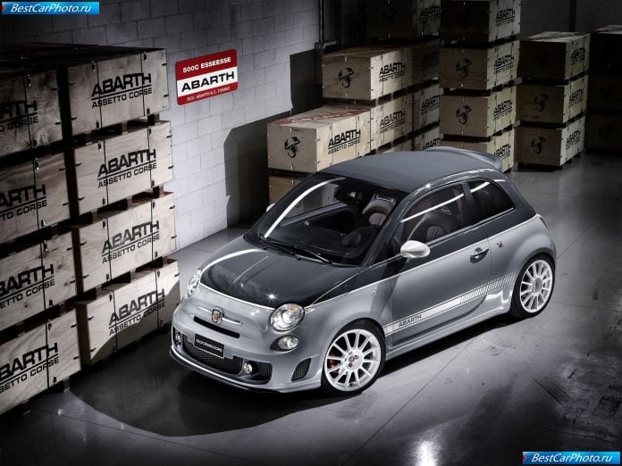 2011 Fiat 500c Abarth Esseesse - фотография 2 из 4