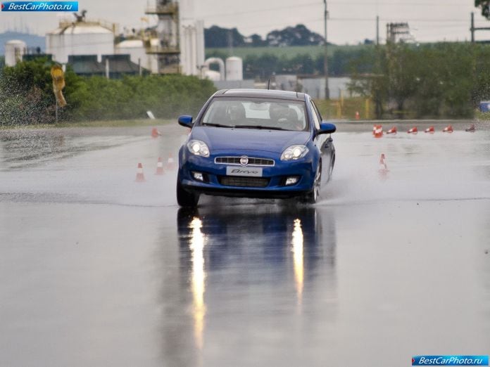 2011 Fiat Bravo - фотография 19 из 158
