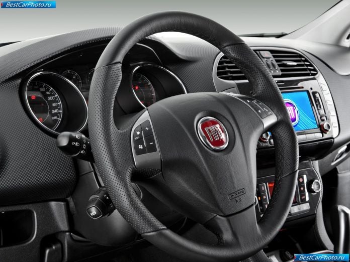 2011 Fiat Bravo - фотография 94 из 158 2011 Fiat Bravo - фотография 94 из 158