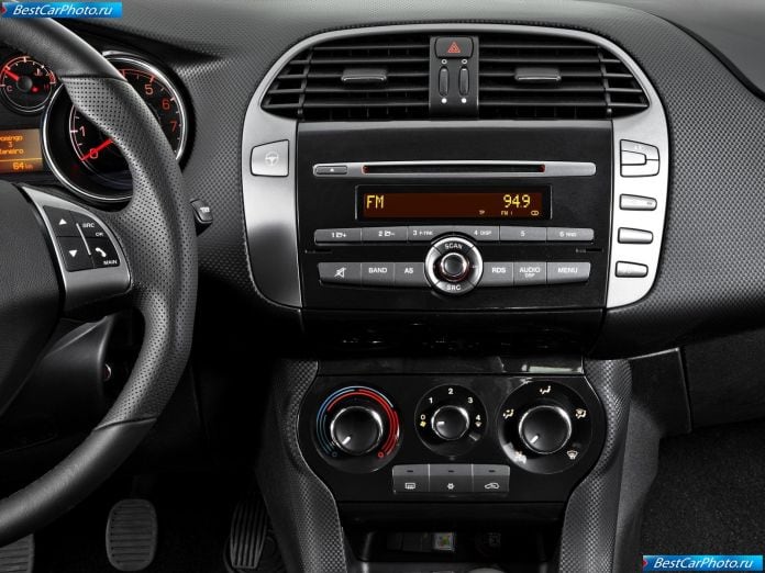 2011 Fiat Bravo - фотография 103 из 158 2011 Fiat Bravo - фотография 103 из 158