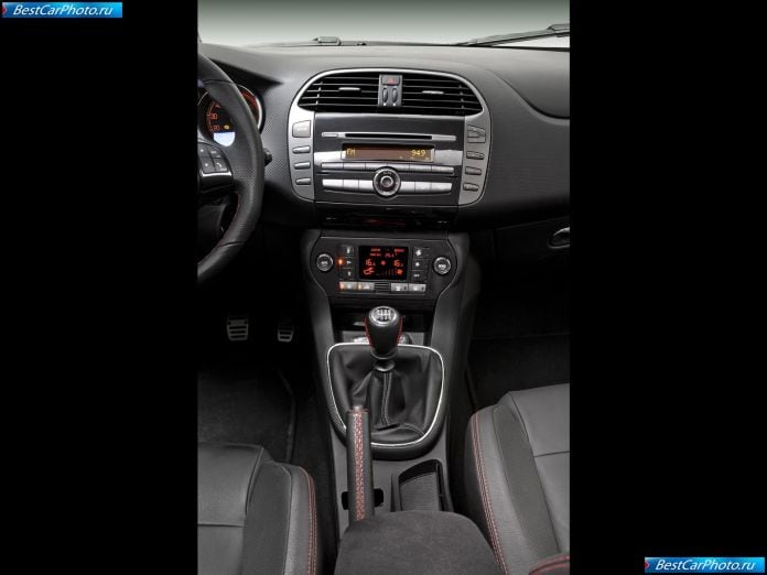 2011 Fiat Bravo - фотография 152 из 158 2011 Fiat Bravo - фотография 152 из 158