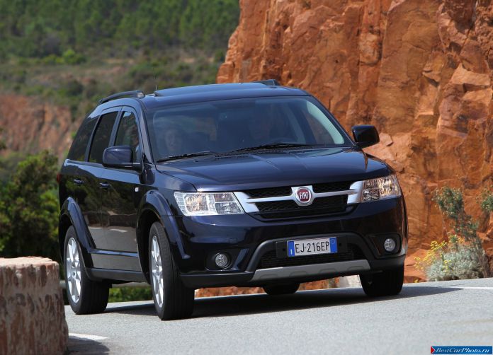 2012 Fiat Freemont - фотография 10 из 63 2012 Fiat Freemont - фотография 10 из 63
