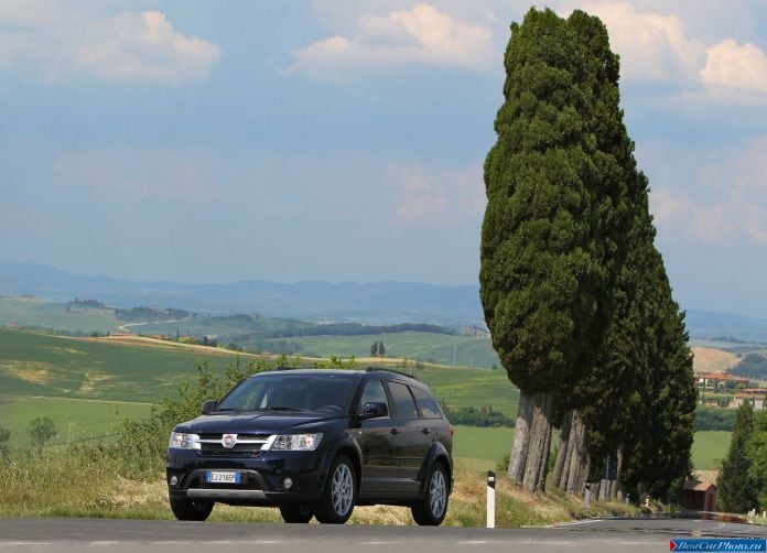 2012 Fiat Freemont - фотография 13 из 63 2012 Fiat Freemont - фотография 13 из 63