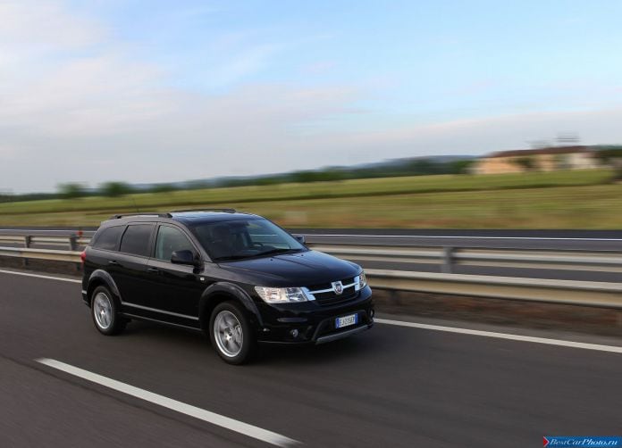 2012 Fiat Freemont - фотография 16 из 63 2012 Fiat Freemont - фотография 16 из 63