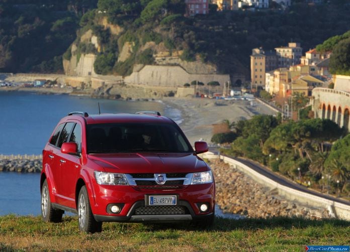 2012 Fiat Freemont AWD - фотография 12 из 59 2012 Fiat Freemont AWD - фотография 12 из 59