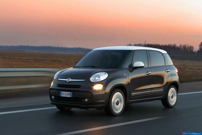 2013 Fiat 500L - фотография 18 из 35 2013 Fiat 500L - фотография 18 из 35
